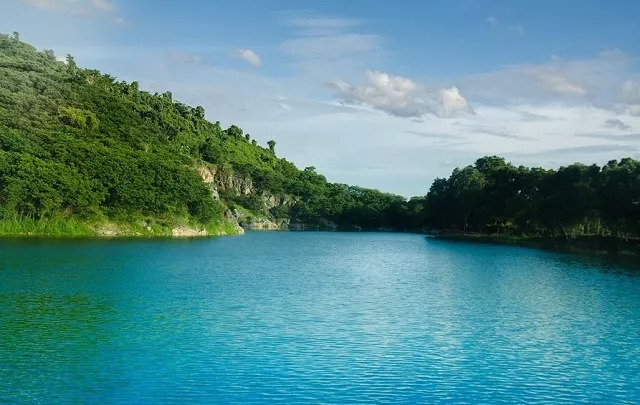 5b9b24e5c61a9.jpg 3.jpg